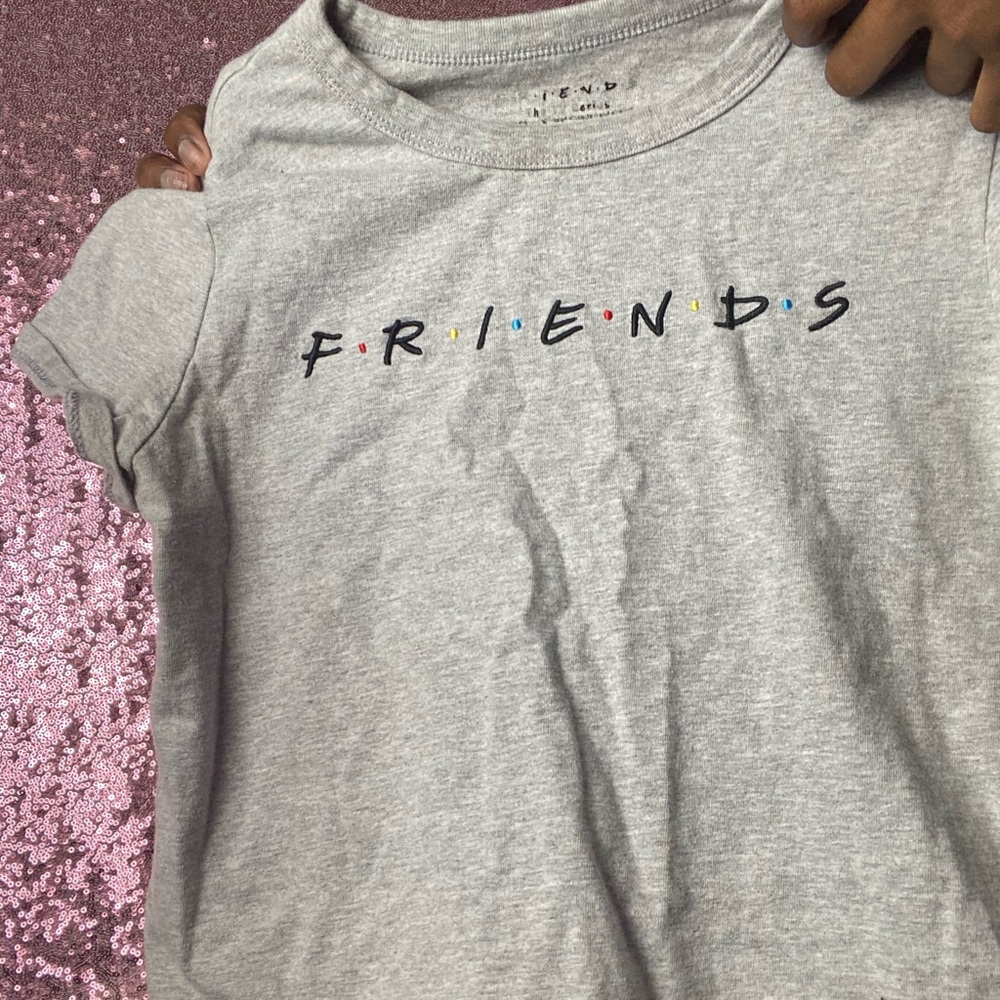 F.R.I.E.N.D.S  crop top